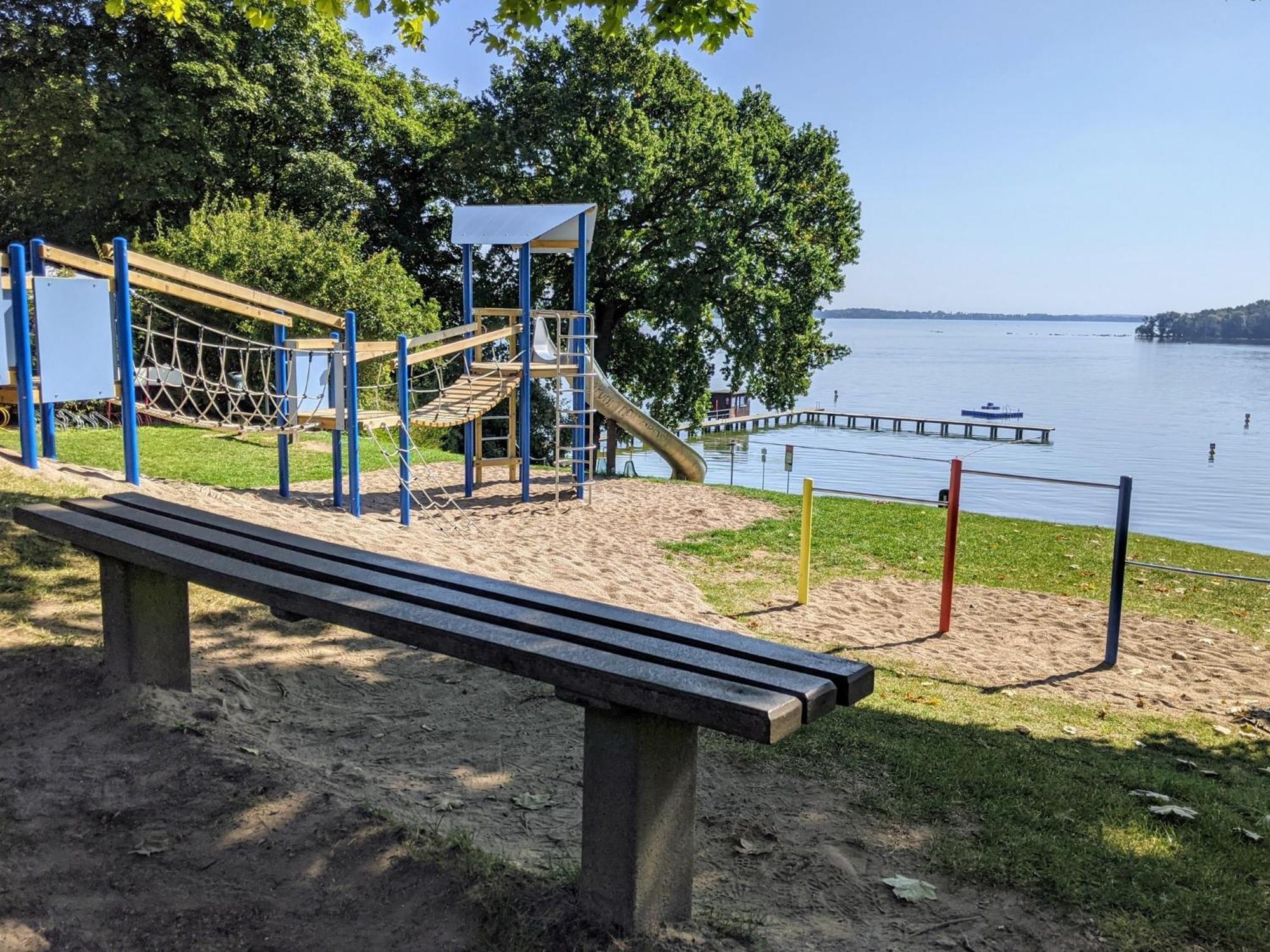 Ferienwohnung Gartenblick Am Schweriner See Schwerin  Exterior foto